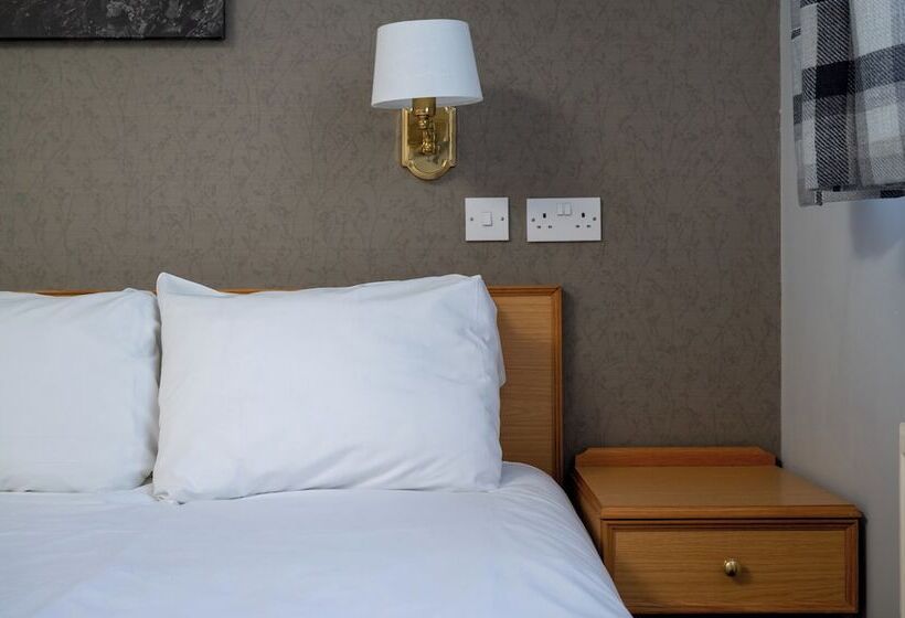 فندق Old Grey Mare Inn By Greene King Inns