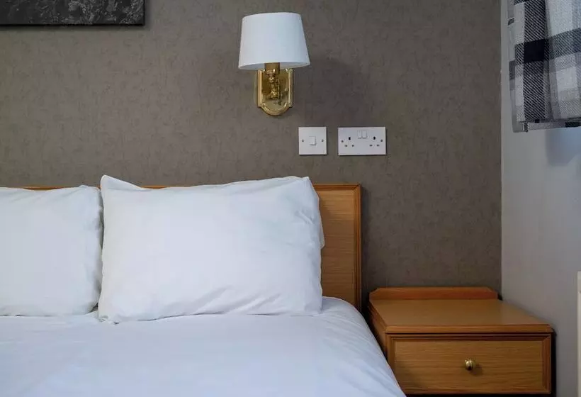 בית מלון כפרי Old Grey Mare Inn By Greene King Inns