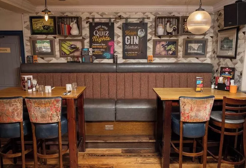 בית מלון כפרי Old Grey Mare Inn By Greene King Inns