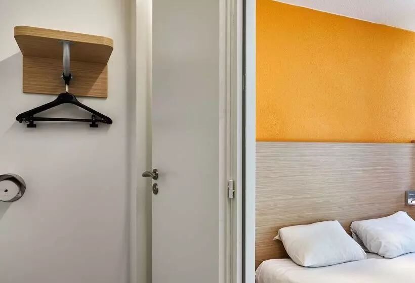 هتل Première Classe La Roche Sur Yon Vendéspace