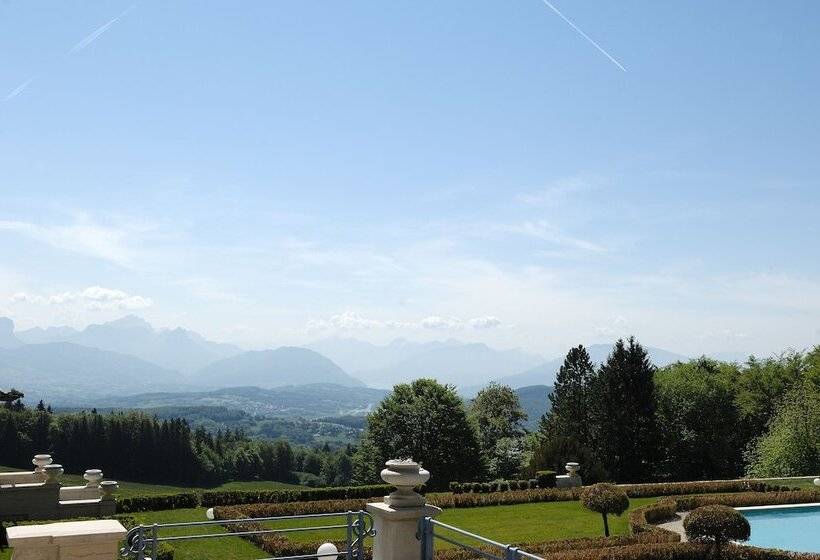 Отель Château Des Avenieres   Relais & Châteaux