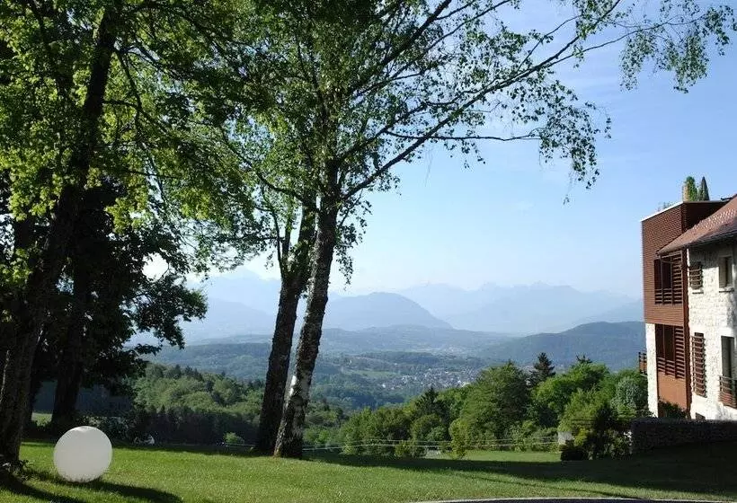 호텔 Château Des Avenieres   Relais & Châteaux
