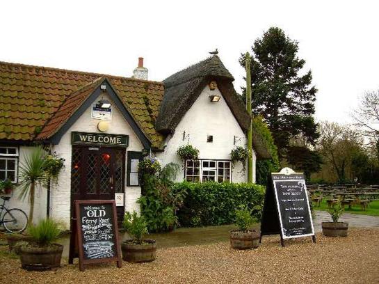Отель The Old Ferry Boat