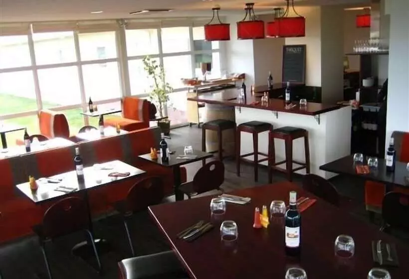 Отель The Originals Access, Hôtel Tulle