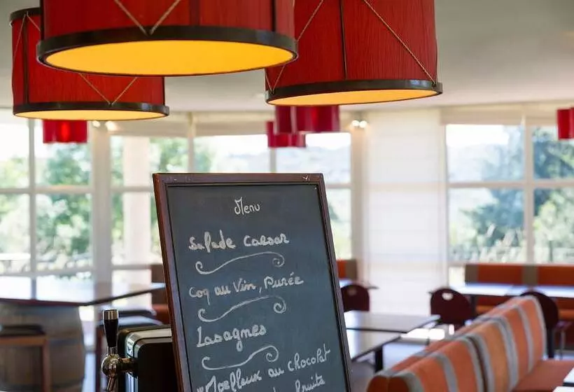 Отель The Originals Access, Hôtel Tulle