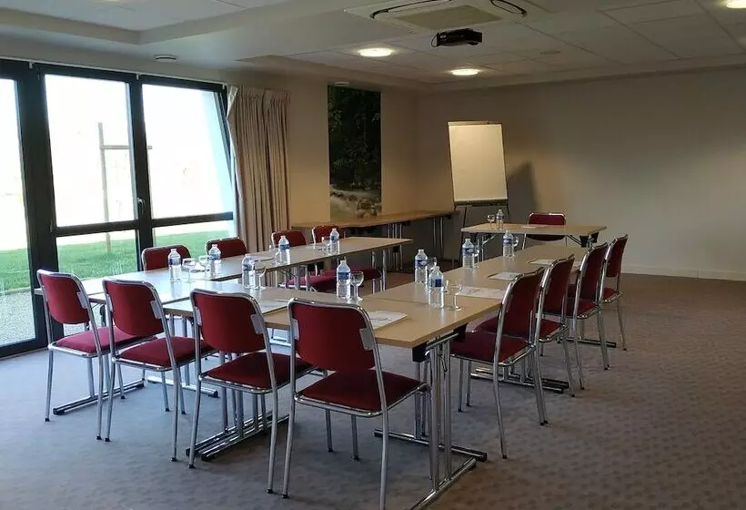 Отель Hôtel La Verriaire The Originals