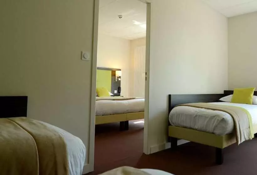 Отель Hôtel La Verriaire The Originals