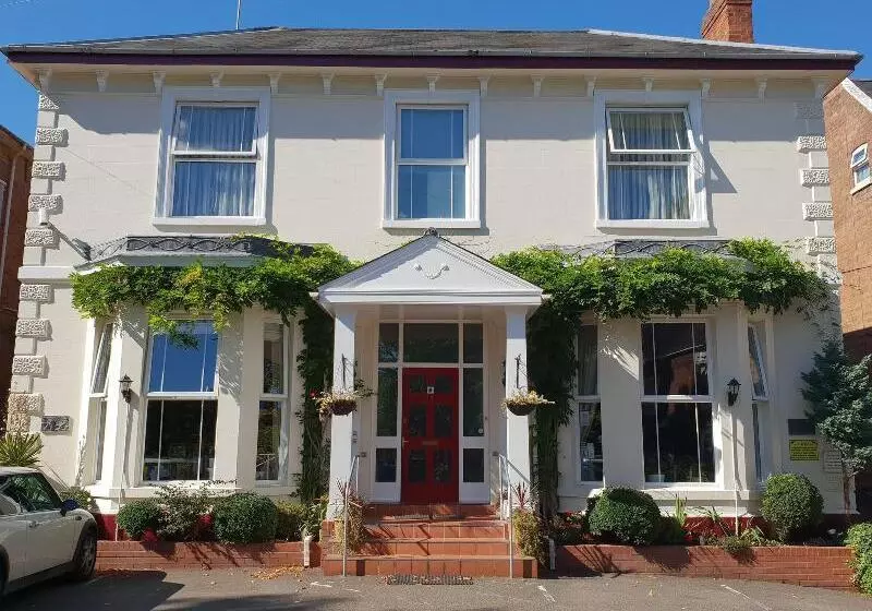 Hotel Victoria Park Lodge