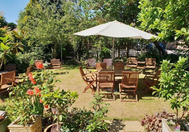 בית מלון כפרי Victoria Park Lodge