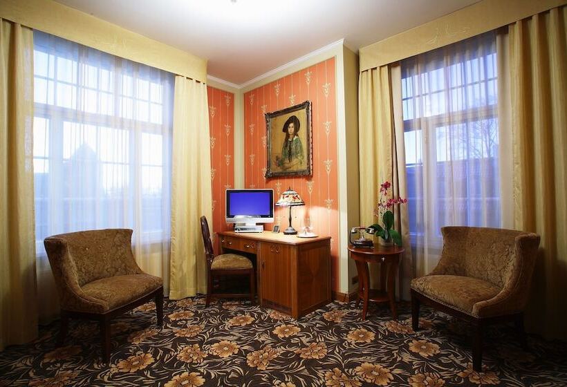 اقامتگاه Ekesparre Boutique