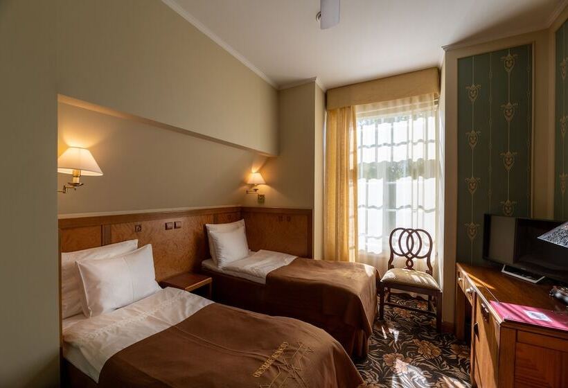 اقامتگاه Ekesparre Boutique