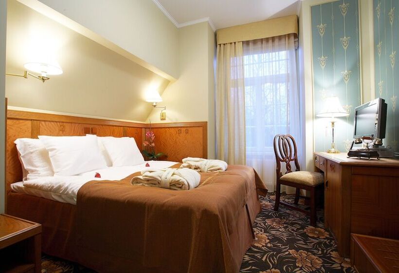 اقامتگاه Ekesparre Boutique