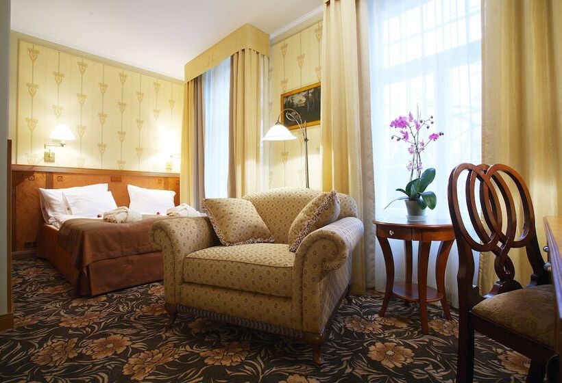 اقامتگاه Ekesparre Boutique