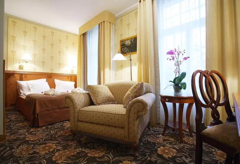 اقامتگاه Ekesparre Boutique