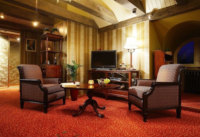 اقامتگاه Ekesparre Boutique