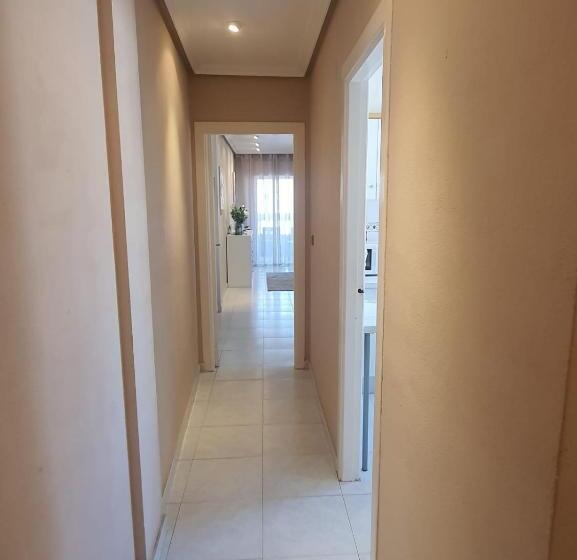 3 Bedrooms Villa Madrid Apartaments