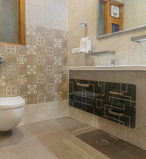 The Sparkal Mansion I Pvt Villa I Open Air Lawn I Bonfire I Serviced Villa I By Exotic Stays