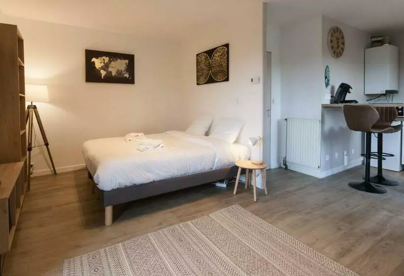 Ty Kernoguet   Studio   Parking   Wifi  Balcon