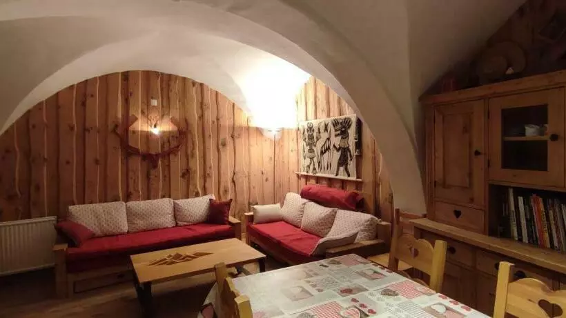Appartement De Charme Chalet Jacky Suréquipé à 300m Des Pistes Et Du Centre Village