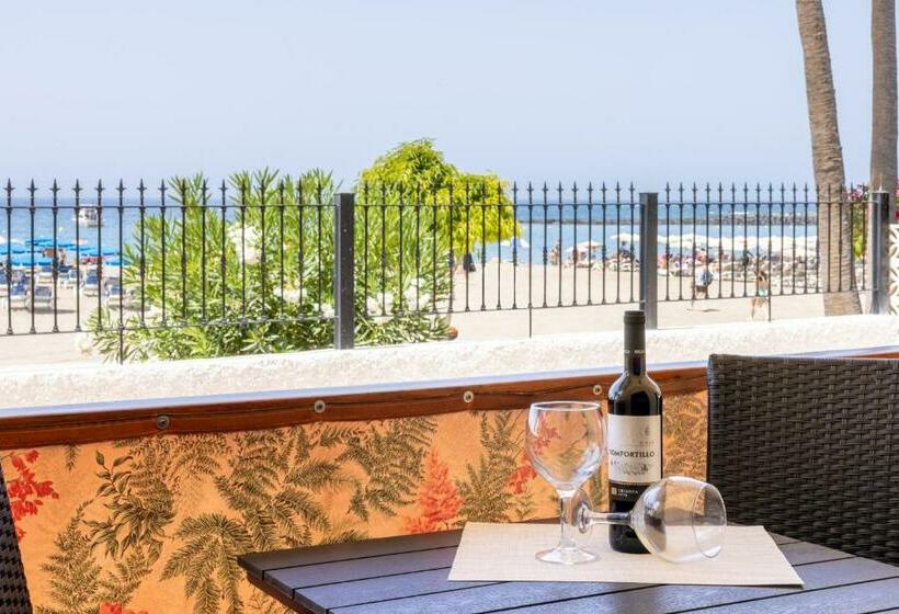 Frontline Playa Las Vistas With Pool, Parking, Sea