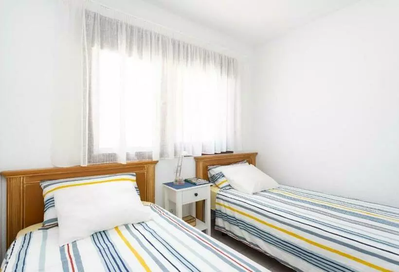 Frontline Playa Las Vistas With Pool, Parking, Sea