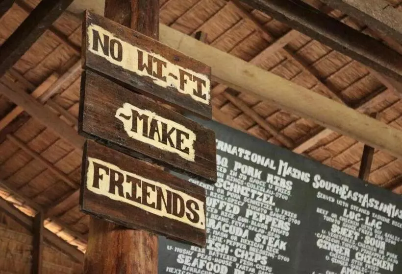 Hotelli Mad Monkey Koh Rong Samloem