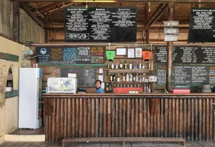 Hotelli Mad Monkey Koh Rong Samloem