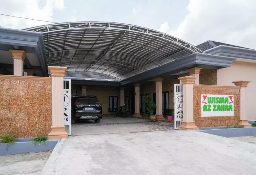 ホテル Reddoorz Syariah @ Jalan Tingang Palangkaraya