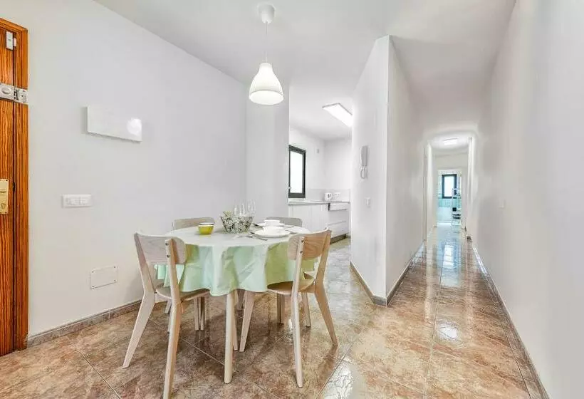 New Cute Apartment At Salinetas Beach