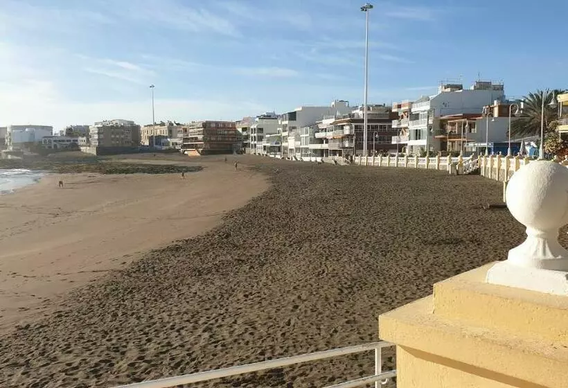 New Cute Apartment At Salinetas Beach