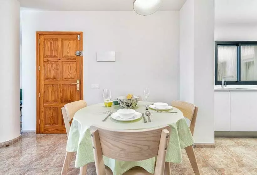 New Cute Apartment At Salinetas Beach