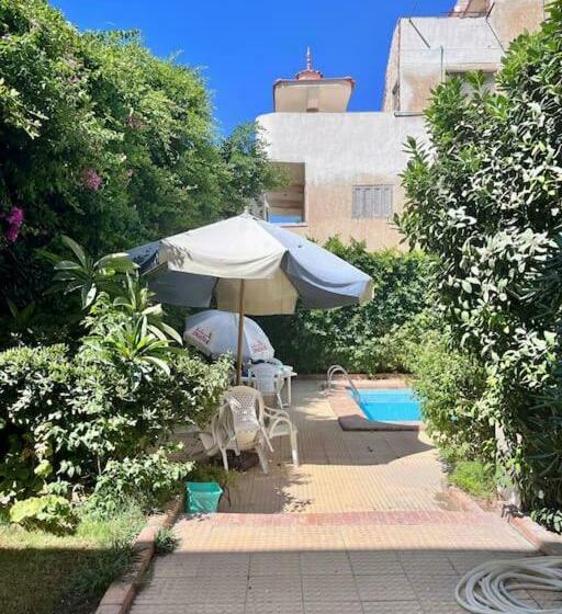 Peaceful 5br Villa + 4bath W/ Private Pool