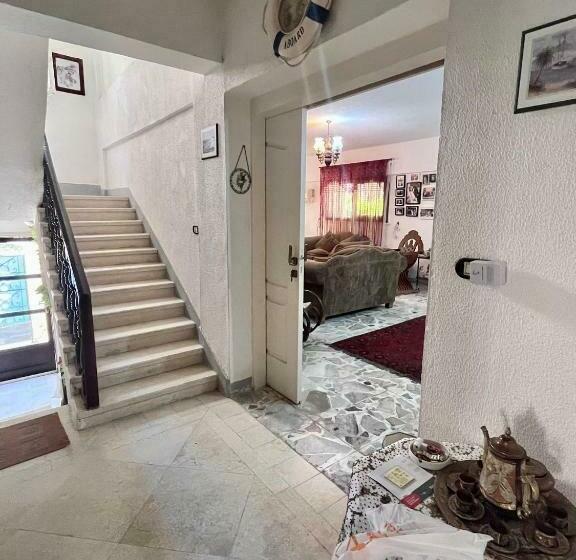 Peaceful 5br Villa + 4bath W/ Private Pool