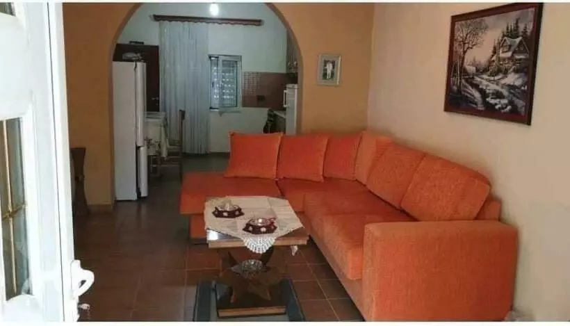 Vila Boboshtica 1