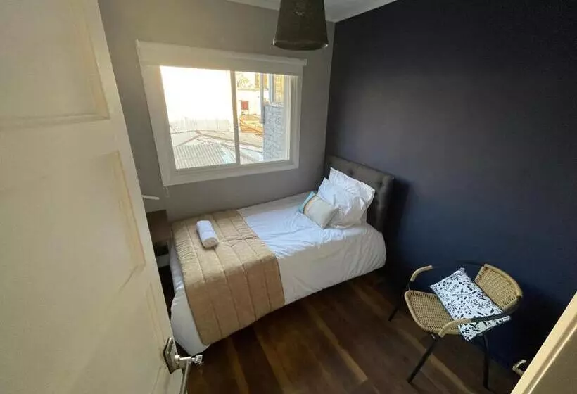 Retkeilymaja Tqcaleta Providencia Barrio Italia