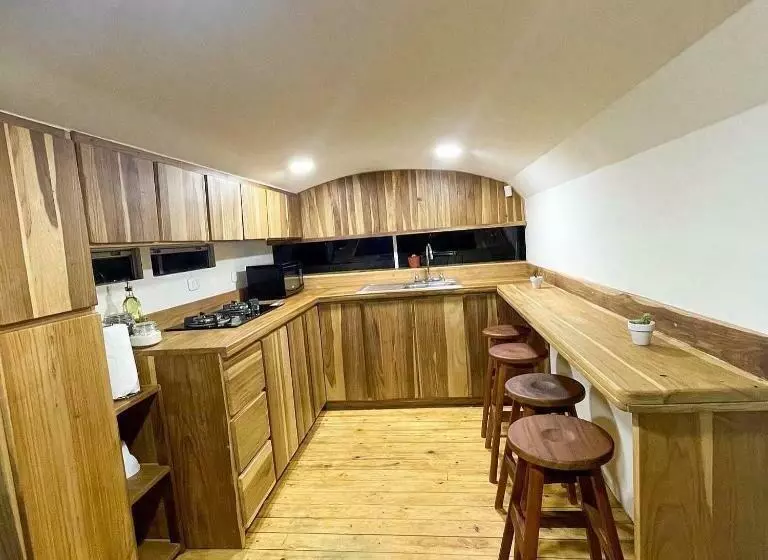 Bushotel Puerto Viejo With Private Hot Tube Very Close To Town