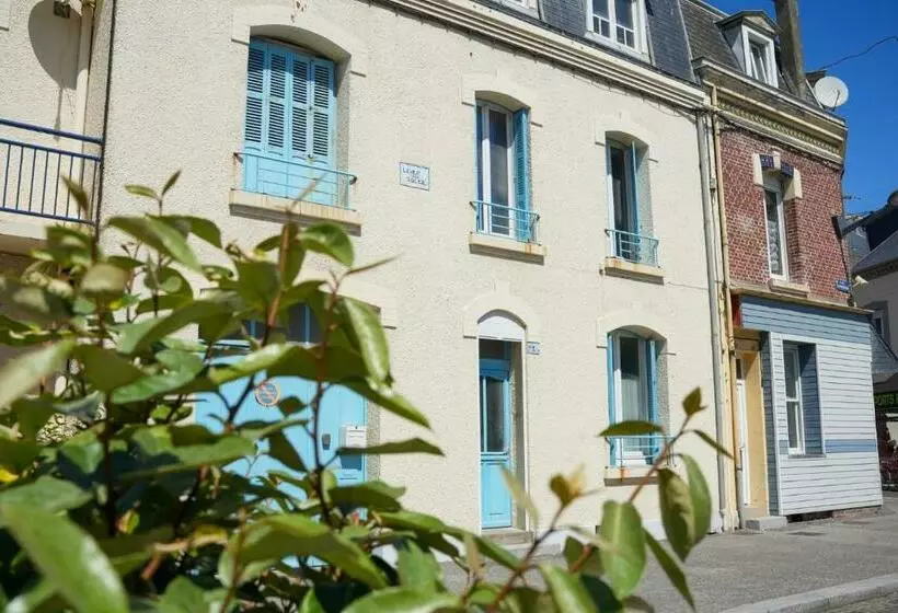 Lever Du Soleil, Grande Maison à 200m De La Plage