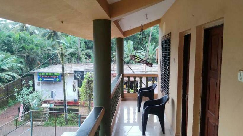 Panzió Sunnylook Beachside