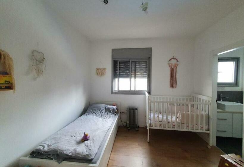 דירת 6חדרים אם המושבות