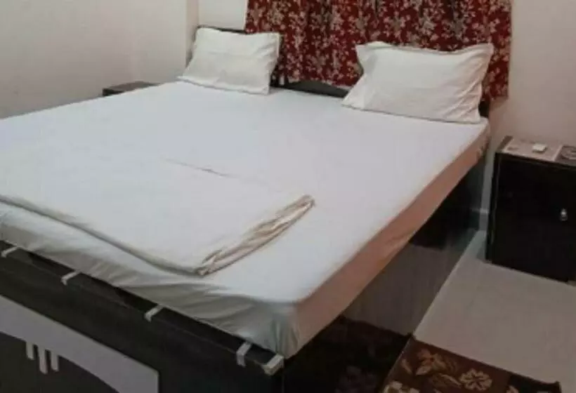 Hotel Maharaja Galaxy By Wb Inn