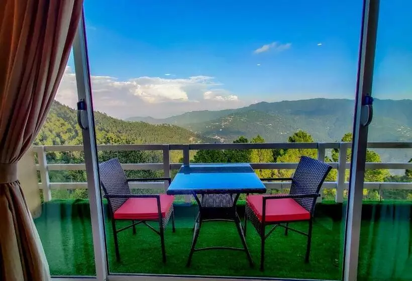 Queenstown Hotel Murree