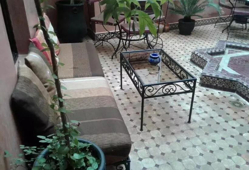 پانسیون Riad Le Minasdam