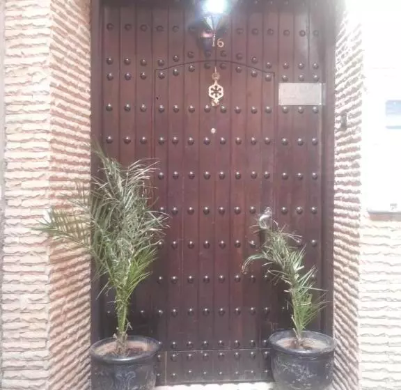 پانسیون Riad Le Minasdam
