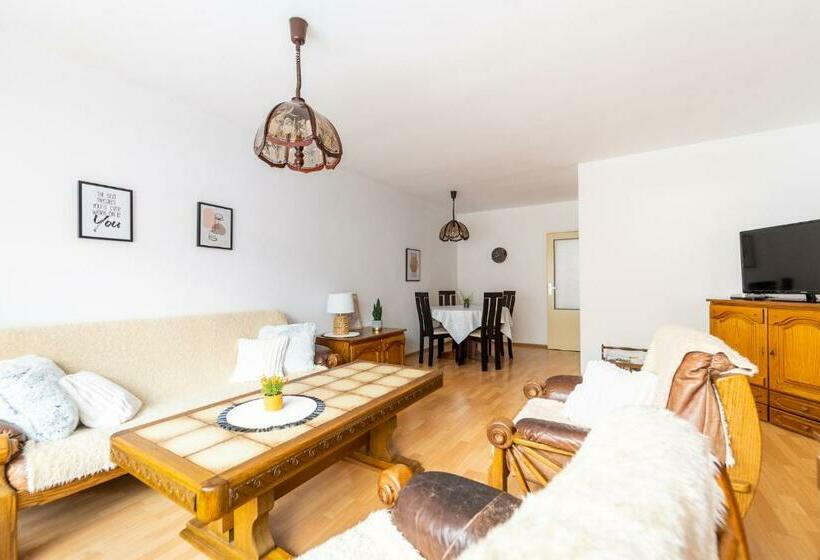 Reneček Rekreační řadový Dům S Vyhlídkou Na Libín