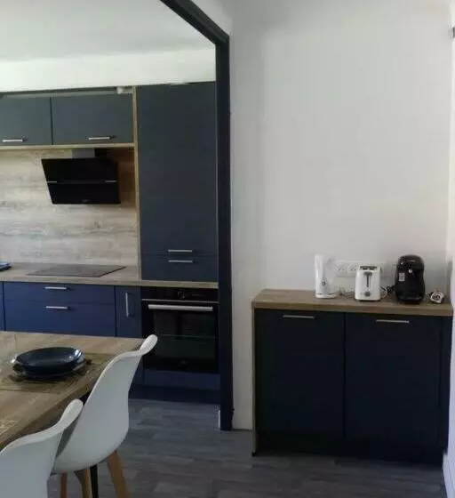 Spacieux Appartement Au Pied De La Cité Médiévale