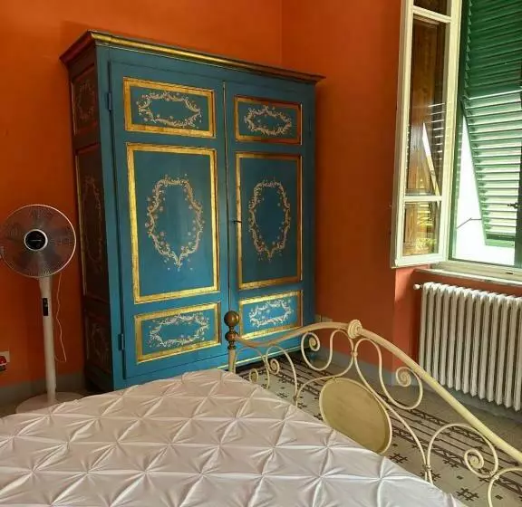 Augusto House