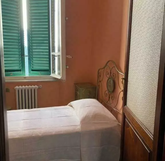 Augusto House