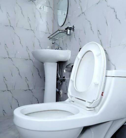 تختخواب و صبحانه Newa Home