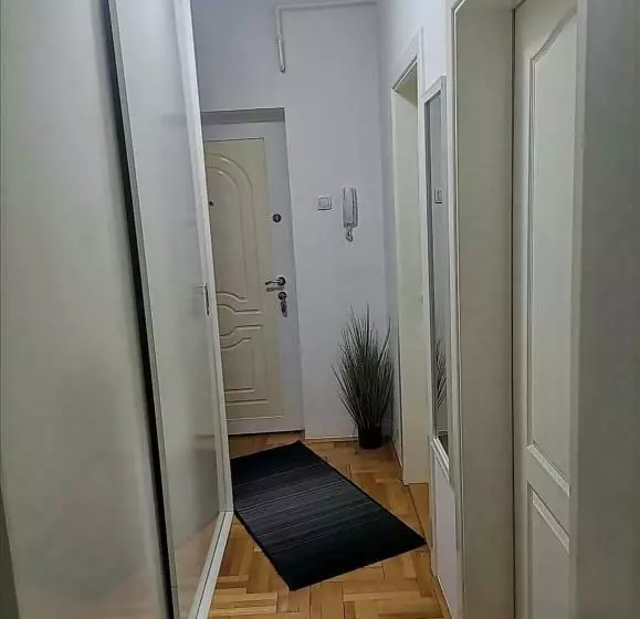 W Apartman