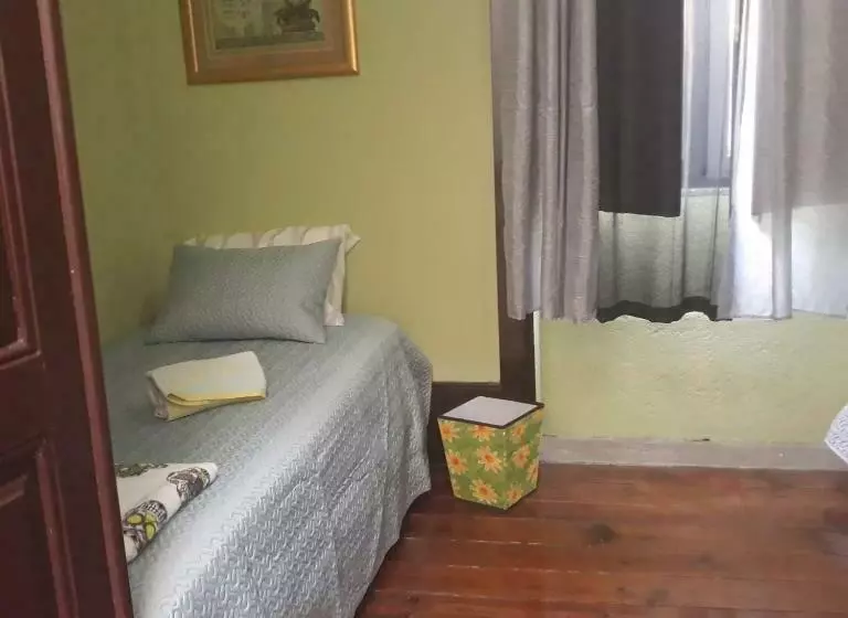 تختخواب و صبحانه Casa Dragão